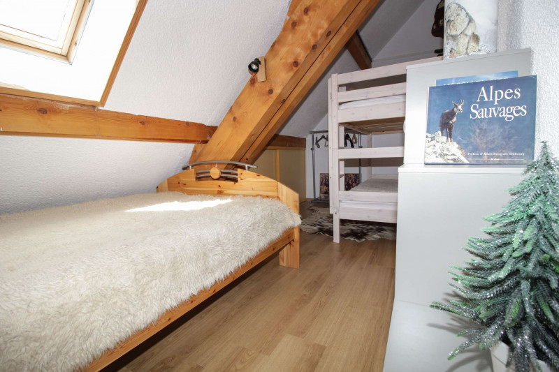 _clients_227345002_photos_89f_36165611