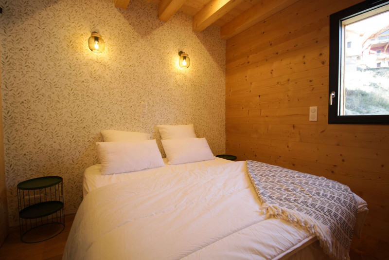 _clients_227345002_photos_96e_39008633