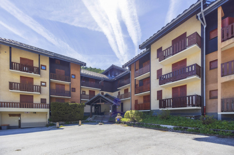 VUE 2 ETE LA CROIX DU SUD - VALLOIRE CENTRE - VALLOIRE RESERVATIONS