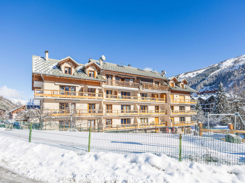 VUE 3 HIVER LES CHARDONNETS - VALLOIRE CENTRE