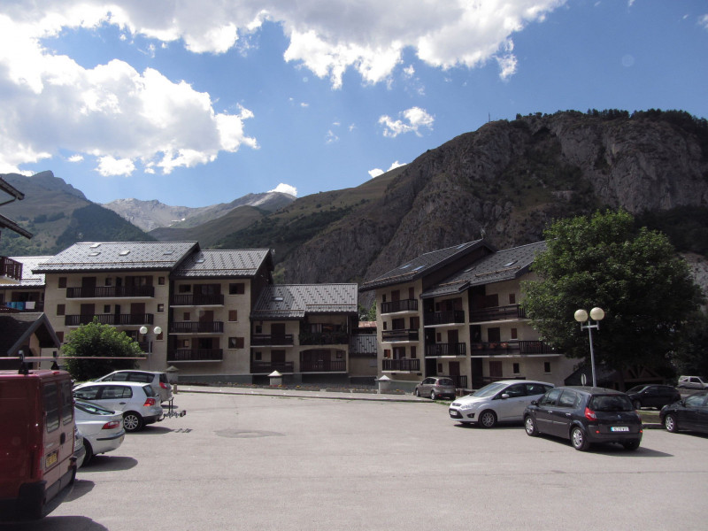 VUE 3 LES BERGERS - VALLOIRE CENTRE