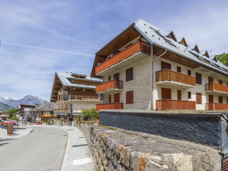 VUE 4 ETE LE CRET DE PÉRÈ - VALLOIRE CENTRE