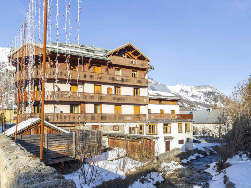 VUE 2 HIVER BON ACCUEIL - VALLOIRE CENTRE VUE 2 HIVER BON ACCUEIL - VALLOIRE CENTRE