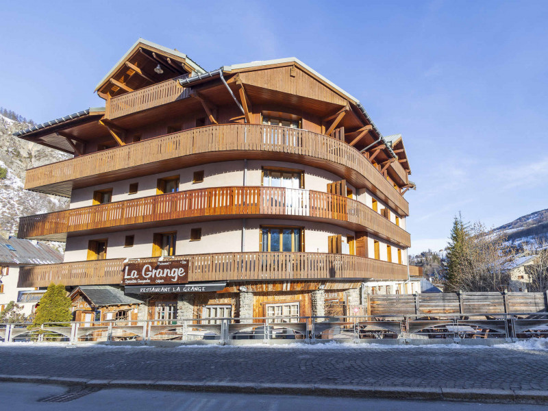 VUE 3 BON ACCUEIL - VALLOIRE CENTRE