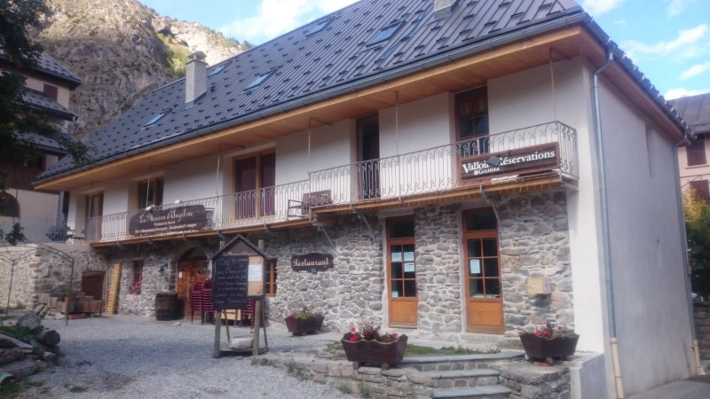 VUE 2 LA MAISON D'ANGELINE - VALLOIRE CENTRE - VALLOIRE RESERVATIONS VUE 2 LA MAISON D'ANGELINE - VALLOIRE CENTRE - VALLOIRE RESERVATIONS