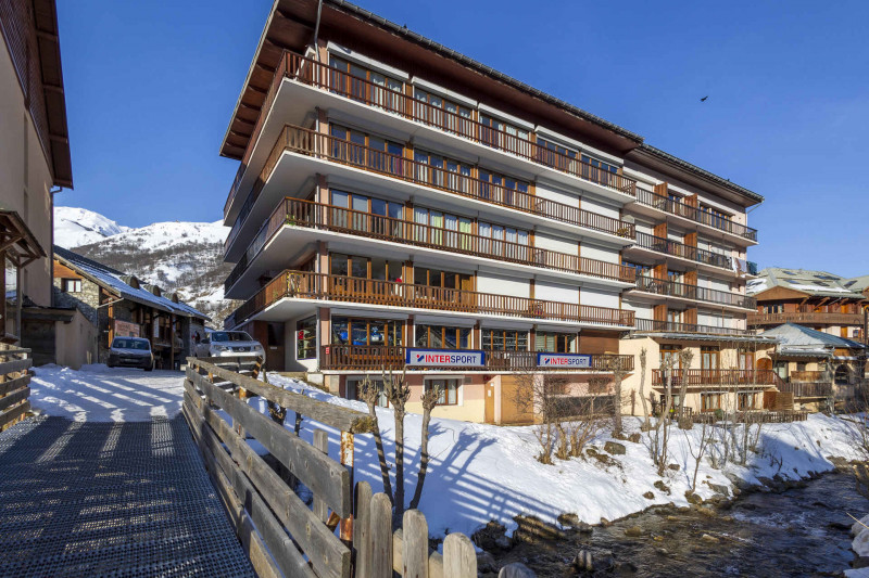 VUE 2 LA RESIDENCE - VALLOIRE CENTRE - VALLOIRE RESERVATIONS