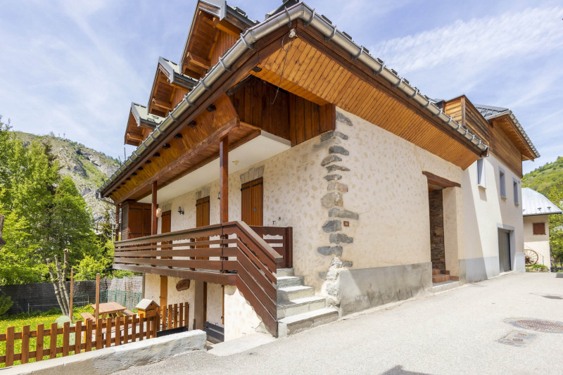 VUE 3 ETE MAISON LUCINE - VALLOIRE CENTRE VUE 3 ETE MAISON LUCINE - VALLOIRE CENTRE