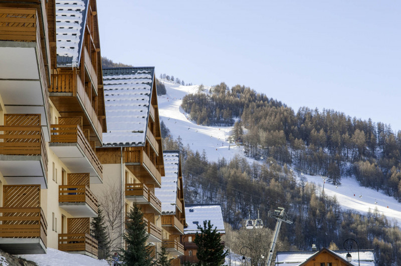 VUE 2 LES CHALETS DE VALORIA GOELIA - VALLOIRE LES CHARBONNIÈRES - VALLOIRE RESERVATIONS VUE 2 LES CHALETS DE VALORIA GOELIA - VALLOIRE LES CHARBONNIÈRES - VALLOIRE RESERVATIONS