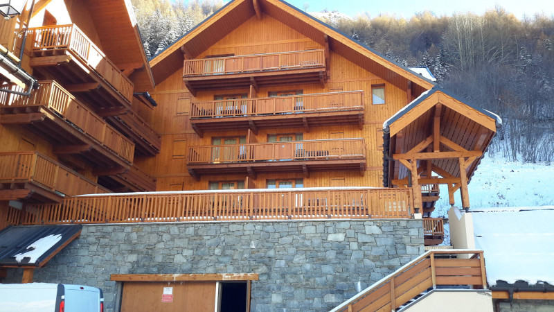 VUE 1 CAMPANULE CHALETS DE LA VALLEE D'OR - VALLOIRE LES CHARBONNIERES - VALLOIRE RESERVATIONS VUE 1 CAMPANULE CHALETS DE LA VALLEE D'OR - VALLOIRE LES CHARBONNIERES - VALLOIRE RESERVATIONS