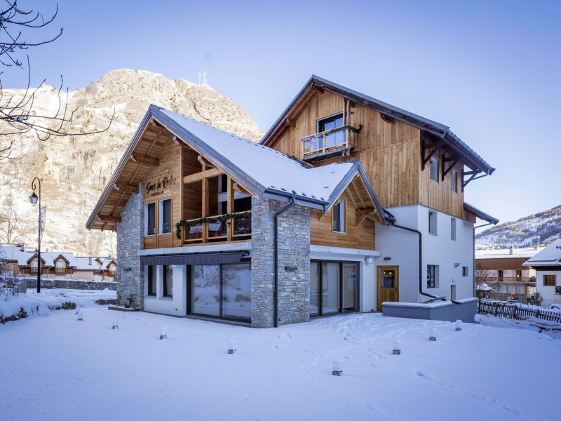 CHALET LE STRATO - VALLOIRE CENTRE - VALLOIRE RESERVATIONS - HIVER VUE 1 CHALET LE STRATO - VALLOIRE CENTRE - VALLOIRE RESERVATIONS - HIVER VUE 1
