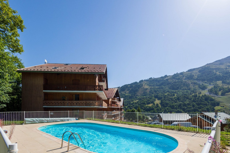 PISCINE LES AROLLES - SÉJOUR MONTAGNE - VALLOIRE