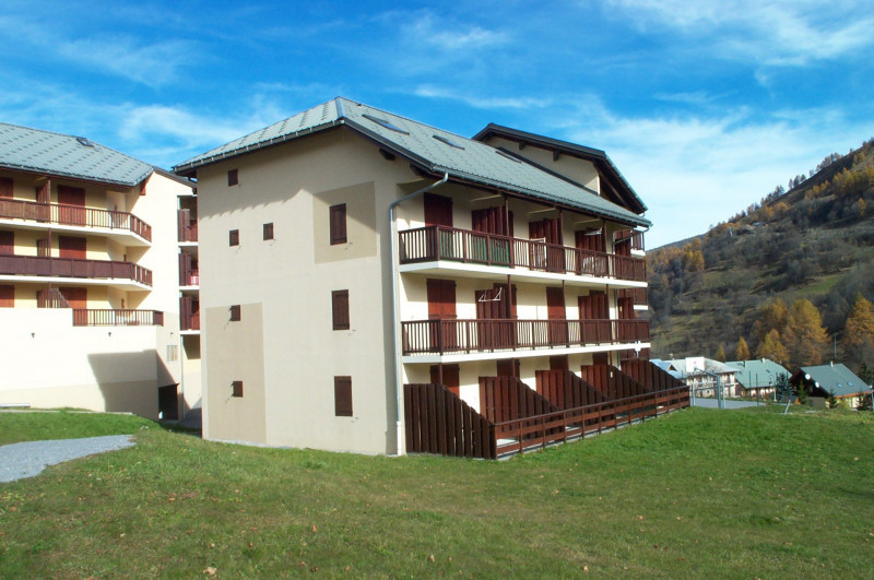 VUE 2 L'ADRET - VALLOIRE LES VERNEYS - VALLOIRE RESERVATIONS VUE 2 L'ADRET - VALLOIRE LES VERNEYS - VALLOIRE RESERVATIONS