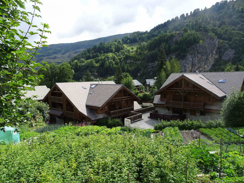 VUE 2 LES CHALETS DE MARIE - VALLOIRE LES CLOTS - VALLOIRE RESERVATIONS VUE 2 LES CHALETS DE MARIE - VALLOIRE LES CLOTS - VALLOIRE RESERVATIONS