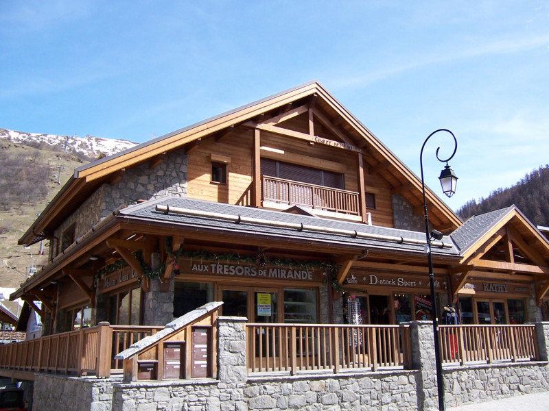 VUE 3 CHALET LES PINS - VALLOIRE CENTRE 