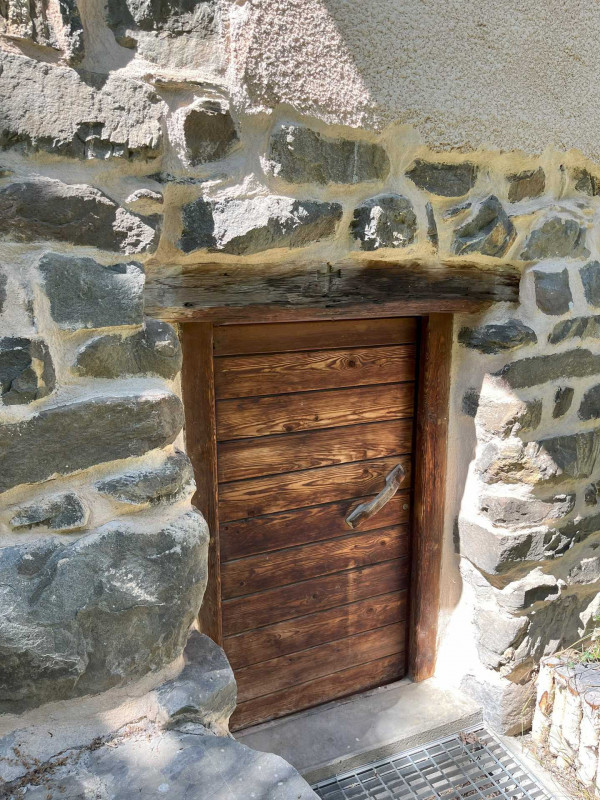 PORTE ENTREE CHALET LE TAUHARA - LES CLOTS VALLOIRE - VALLOIRE RESERVATIONS PORTE ENTREE CHALET LE TAUHARA - LES CLOTS VALLOIRE - VALLOIRE RESERVATIONS