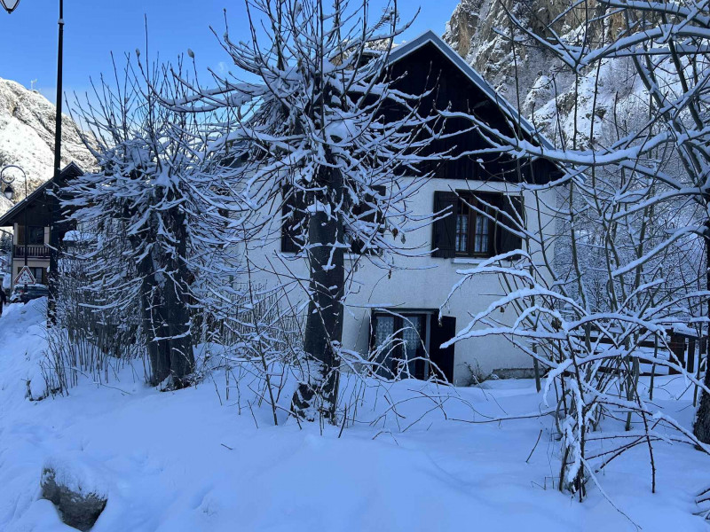 VUE 2  LE MOULIN BENJAMIN - VALLOIRE MOULIN BENJAMIN - VALLOIRE RESERVATIONS