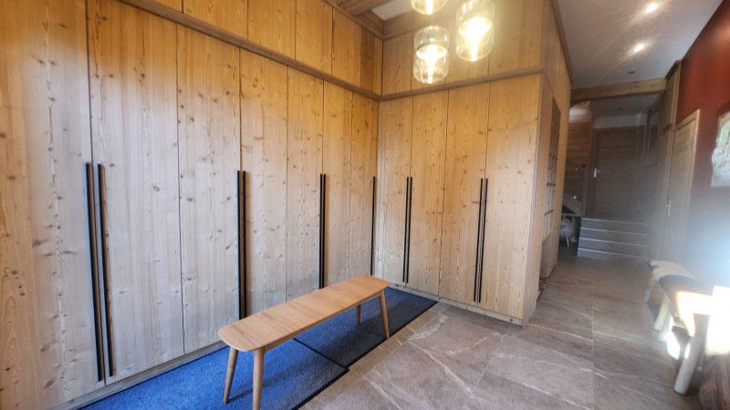 CHALET TOTORO ENTREE - VALLOIRE LE CRET DU SERROZ CHALET TOTORO ENTREE - VALLOIRE LE CRET DU SERROZ
