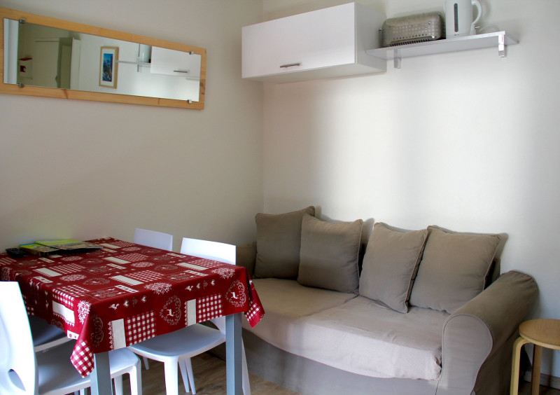 SALON - STUDIO CROIX DU SUD 223 - CLOS DES ETOILES - VALLOIRE CENTRE - VALLOIRE RESERVATIONS SALON - STUDIO CROIX DU SUD 223 - CLOS DES ETOILES - VALLOIRE CENTRE - VALLOIRE RESERVATIONS