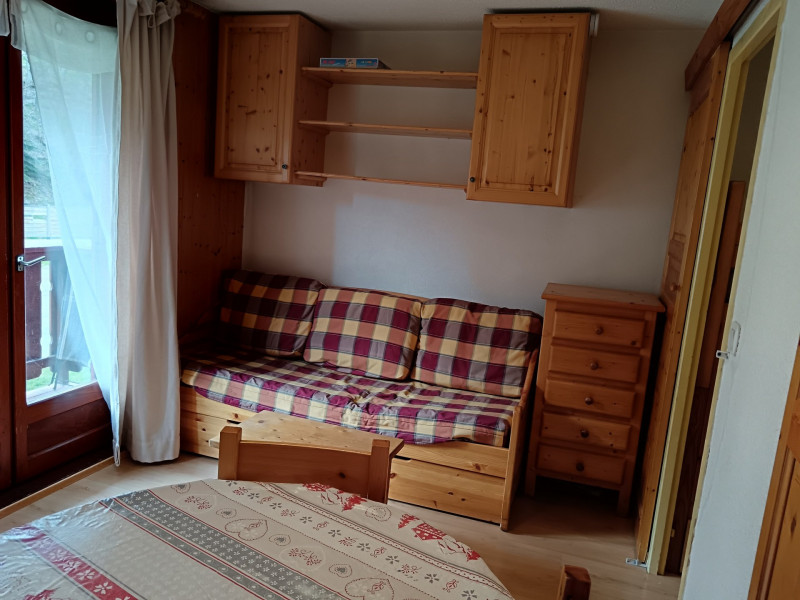 SALON - APPARTEMENT CROIX DU SUD 220- CLOS DES ETOILES - VALLOIRE CENTRE - VALLOIRE RESERVATIONS SALON - APPARTEMENT CROIX DU SUD 220- CLOS DES ETOILES - VALLOIRE CENTRE - VALLOIRE RESERVATIONS