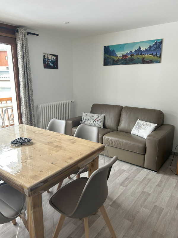 SEJOUR/SALON - APPARTEMENT CHARDONNETS 04 - VALLOIRE CENTRE - VALLOIRE RESERVATIONS SEJOUR/SALON - APPARTEMENT CHARDONNETS 04 - VALLOIRE CENTRE - VALLOIRE RESERVATIONS