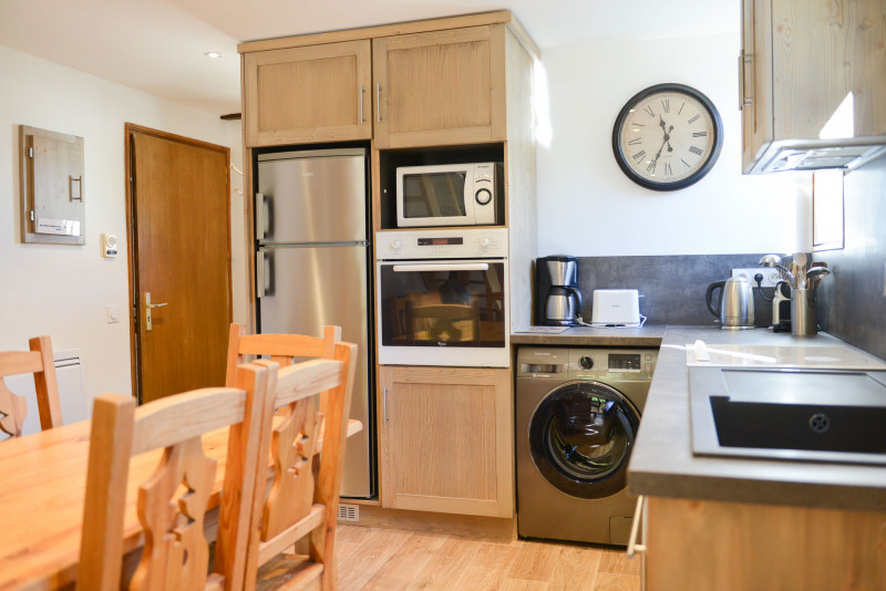 COIN CUISINE - APPARTEMENT LES CRETES 123 - VALLOIRE CENTRE COIN CUISINE - APPARTEMENT LES CRETES 123 - VALLOIRE CENTRE