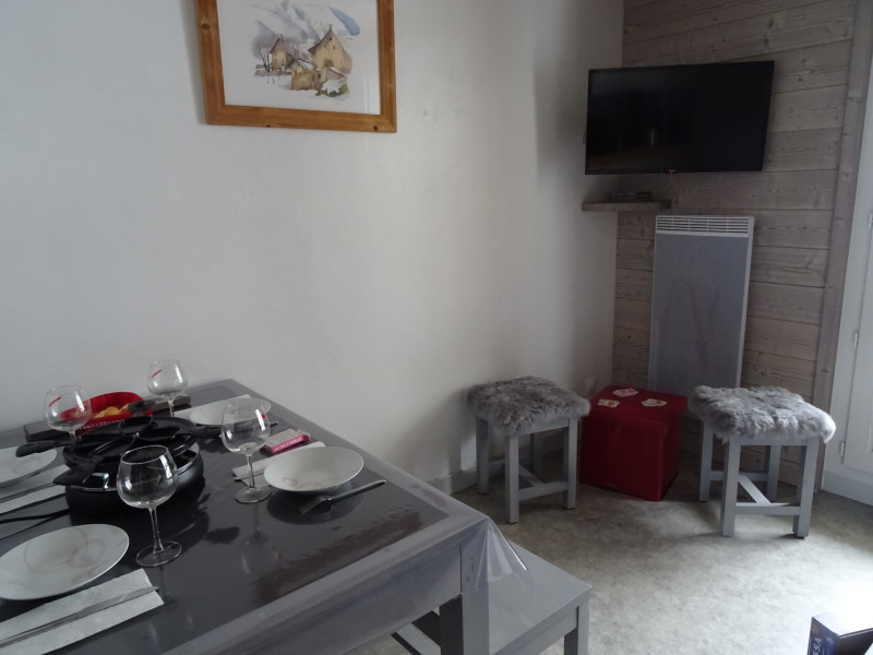 COIN SALLE A MANGER- STUDIO CRETES 116 - VALLOIRE CENTRE COIN SALLE A MANGER- STUDIO CRETES 116 - VALLOIRE CENTRE