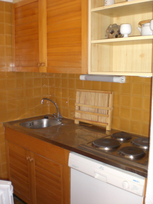 COIN CUISINE - APPARTEMENT LE PRAZ 13 - VALLOIRE CENTRE COIN CUISINE - APPARTEMENT LE PRAZ 13 - VALLOIRE CENTRE