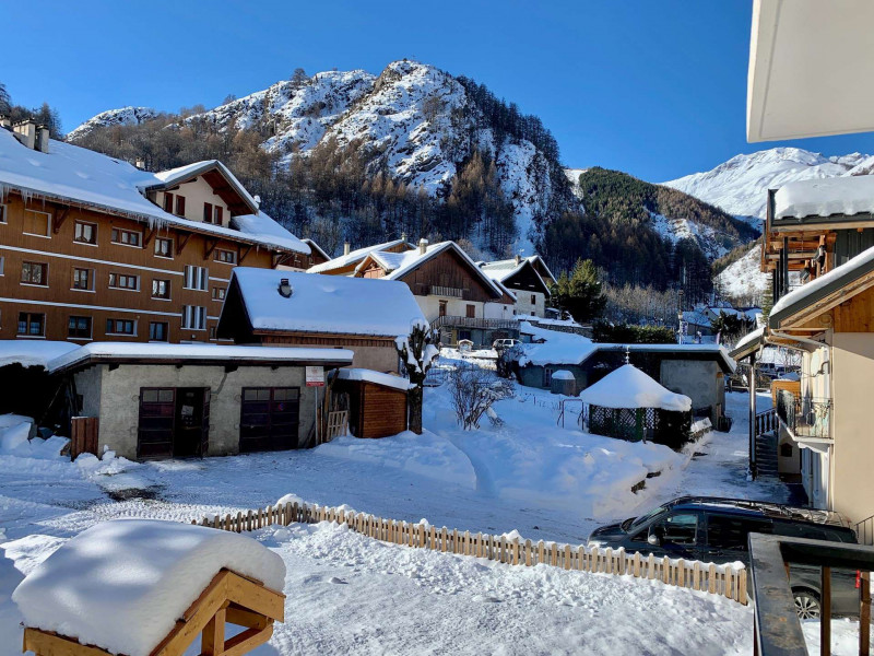 VUE BALCON - APPARTEMENT PRAZ 7 - VALLOIRE CENTRE