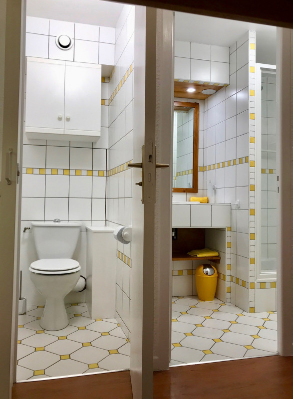 PORTE FENETRE - APPARTEMENT LE PRAZ 19 - VALLOIRE CENTRE