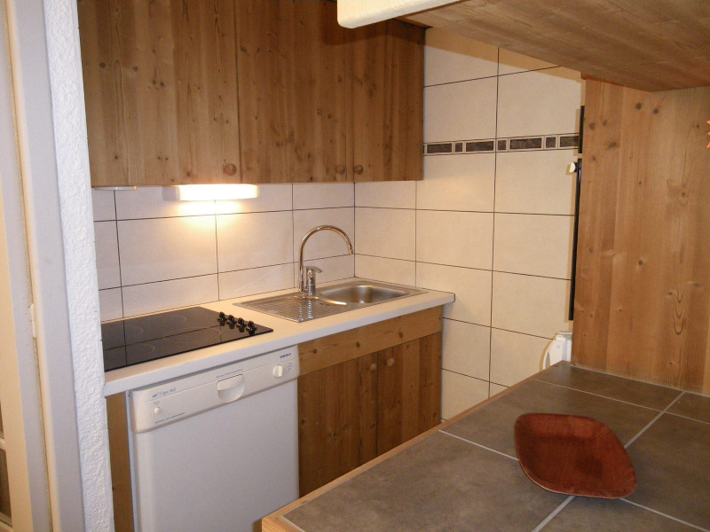 CUISINE - APPARTEMENT LE PRAZ 14 - VALLOIRE CENTRE CUISINE - APPARTEMENT LE PRAZ 14 - VALLOIRE CENTRE
