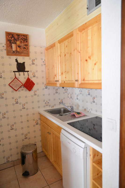 CUISINE - APPARTEMENT LE PRAZ 15 - VALLOIRE CENTRE CUISINE - APPARTEMENT LE PRAZ 15 - VALLOIRE CENTRE