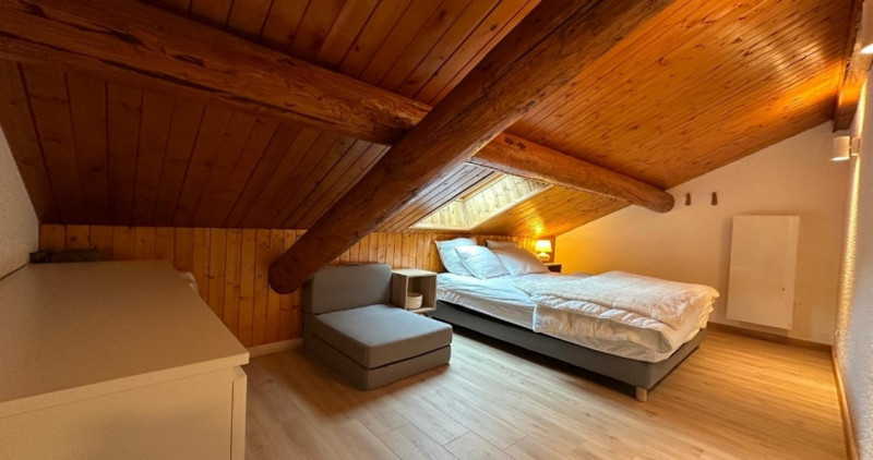 CHAMBRE 2 BIS - APPARTEMENT PRAZ 23 - VALLOIRE CENTRE CHAMBRE 2 BIS - APPARTEMENT PRAZ 23 - VALLOIRE CENTRE