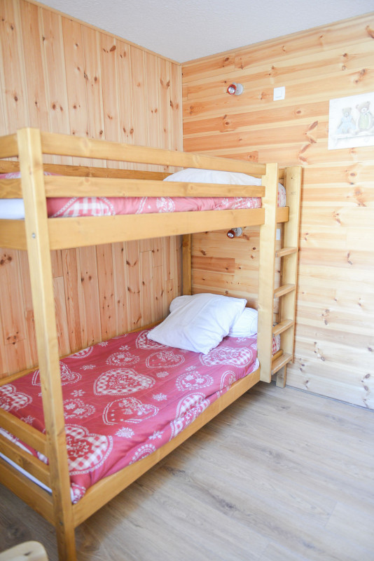 CHAMBRE - APPARTEMENT PRAZ 9 - VALLOIRE CENTRE CHAMBRE - APPARTEMENT PRAZ 9 - VALLOIRE CENTRE