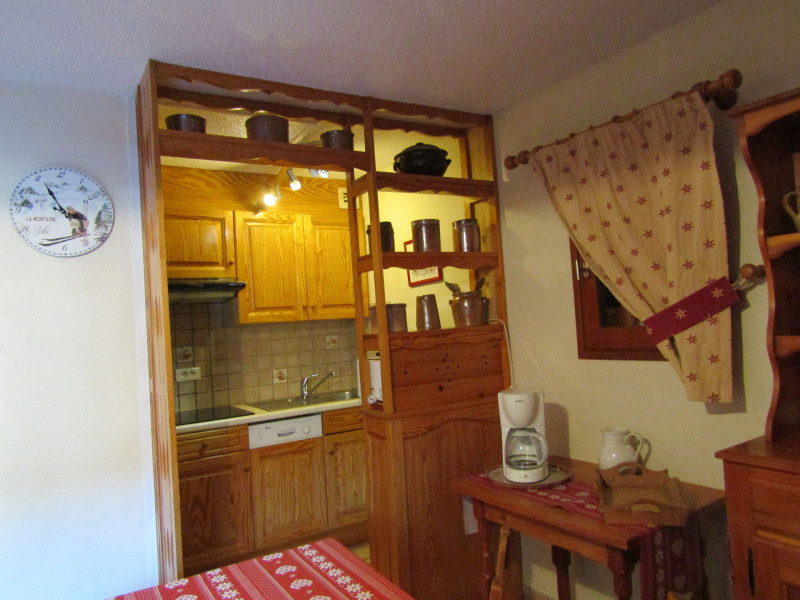 CUISINE - APPARTEMENT BERGERS 20 - VALLOIRE CENTRE CUISINE - APPARTEMENT BERGERS 20 - VALLOIRE CENTRE