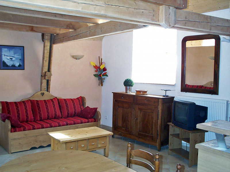 SALON - APPARTEMENT LE CHARDON BLEU 8 - VALLOIRE CENTRE-VALLOIRE RESERVATIONS SALON - APPARTEMENT LE CHARDON BLEU 8 - VALLOIRE CENTRE-VALLOIRE RESERVATIONS