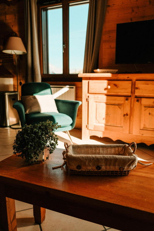 SALON - APPARTEMENT GODILLE 4 - VALLOIRE CENTRE - VALLOIRE RESERVATIONS SALON - APPARTEMENT GODILLE 4 - VALLOIRE CENTRE - VALLOIRE RESERVATIONS