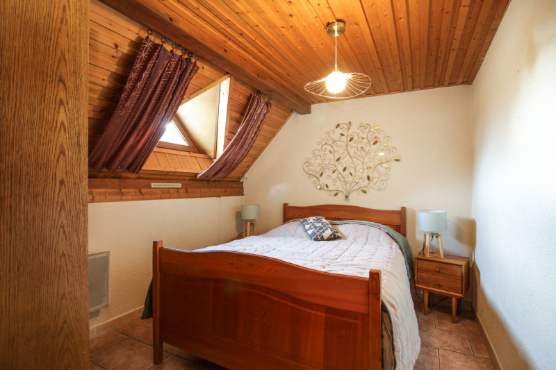 CHAMBRE - APPARTEMENT CRET DE PERE 10 - VALLOIRE CENTRE