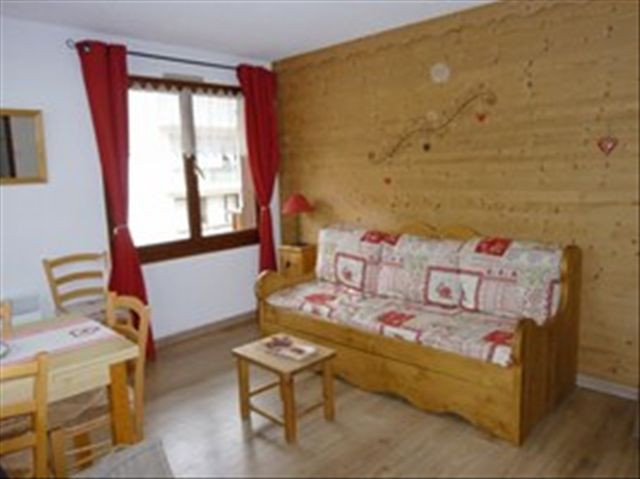 SALON - APPARTEMENT CRET DE PERE N°5 - VALLOIRE CENTRE - VALLOIRE RESERVATIONS SALON - APPARTEMENT CRET DE PERE N°5 - VALLOIRE CENTRE - VALLOIRE RESERVATIONS
