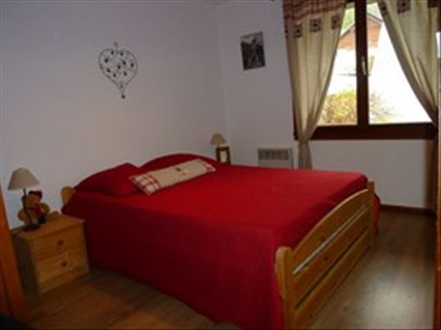 CHAMBRE - APPARTEMENT CRET DE PERE N°5 - VALLOIRE CENTRE CHAMBRE - APPARTEMENT CRET DE PERE N°5 - VALLOIRE CENTRE