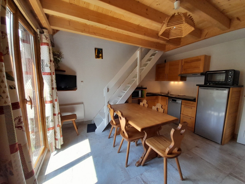 SEJOUR - APPARTEMENT CRET DE PERE N°17 - VALLOIRE CENTRE - VALLOIRE RESERVATIONS SEJOUR - APPARTEMENT CRET DE PERE N°17 - VALLOIRE CENTRE - VALLOIRE RESERVATIONS