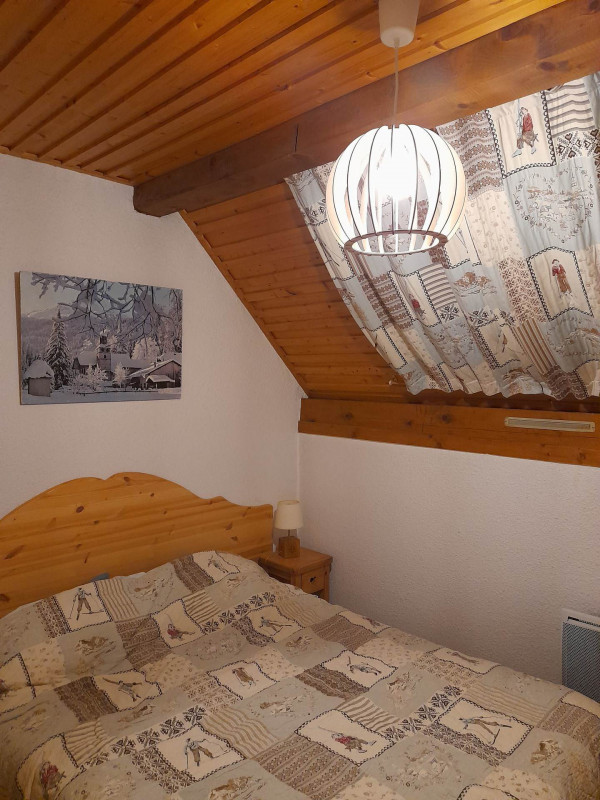 CHAMBRE - APPARTEMENT CRET DE PERE N°17 - VALLOIRE CENTRE CHAMBRE - APPARTEMENT CRET DE PERE N°17 - VALLOIRE CENTRE