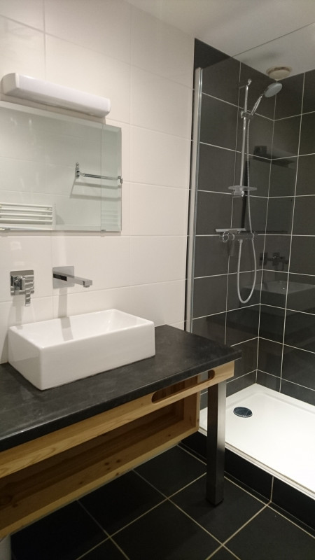 SALLE D'EAU - APPARTEMENT CRET DE PERE N°17 - VALLOIRE CENTRE SALLE D'EAU - APPARTEMENT CRET DE PERE N°17 - VALLOIRE CENTRE