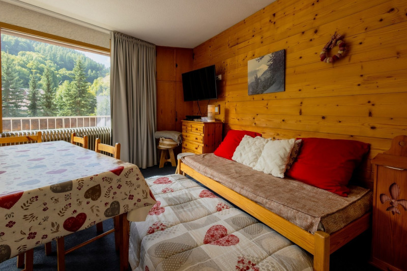 SEJOUR - APPARTEMENT VAL D'AUREA C2 - VALLOIRE CENTRE