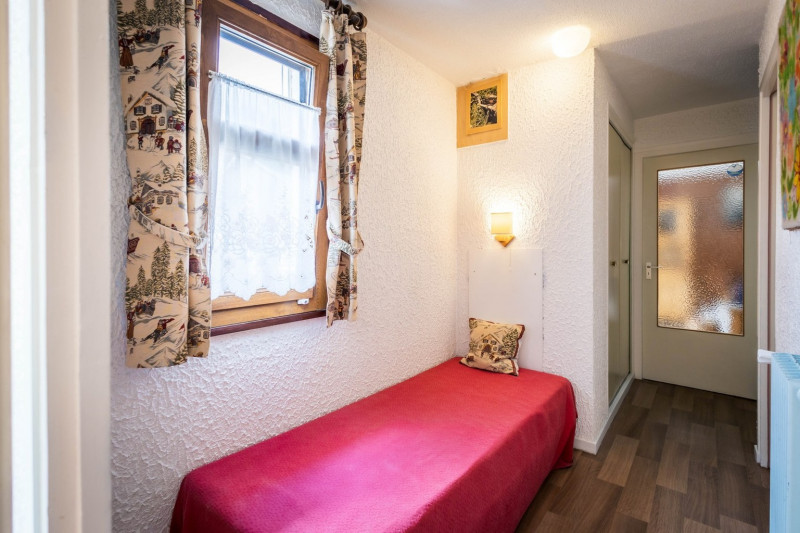 CABINE - APPARTEMENT VAL D'AUREA A2E - VALLOIRE CENTRE CABINE - APPARTEMENT VAL D'AUREA A2E - VALLOIRE CENTRE