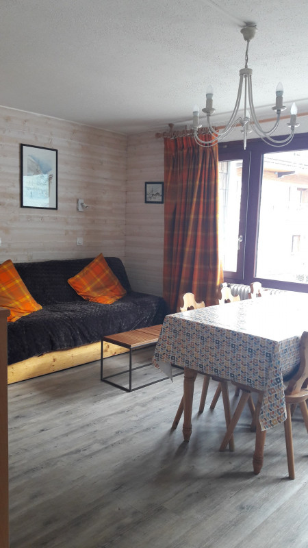 SALON - APPARTEMENT VAL D'AUREA A16 - VALLOIRE CENTRE-VALLOIRE RESERVATIONS SALON - APPARTEMENT VAL D'AUREA A16 - VALLOIRE CENTRE-VALLOIRE RESERVATIONS