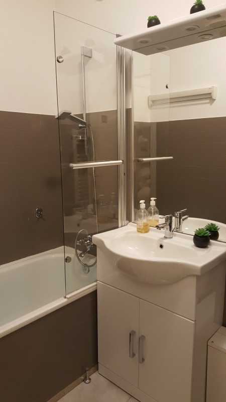 SALLE DE BAINS - STUDIO CREY DU QUART N°34 - VALLOIRE CENTRE SALLE DE BAINS - STUDIO CREY DU QUART N°34 - VALLOIRE CENTRE