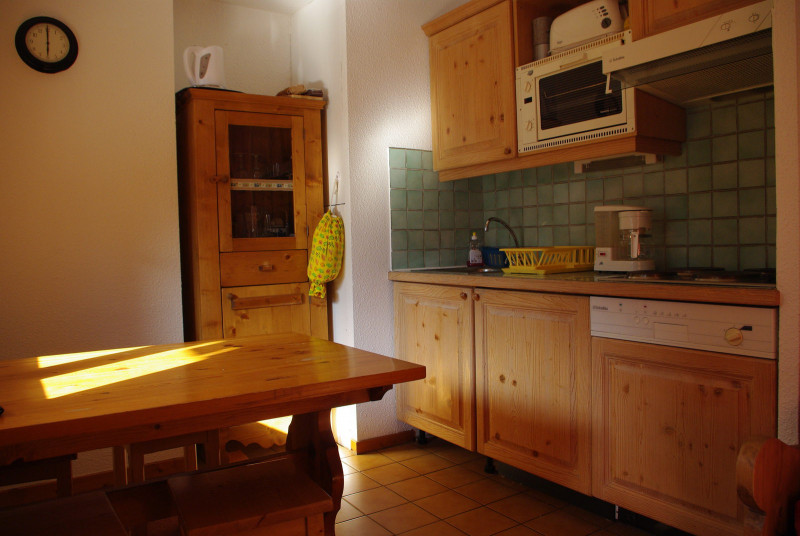 CUISINE - STUDIO BON ACCUEIL 11 - VALLOIRE CENTRE - VALLOIRE RESERVATIONS CUISINE - STUDIO BON ACCUEIL 11 - VALLOIRE CENTRE - VALLOIRE RESERVATIONS