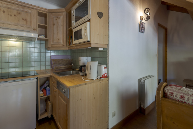CUISINE - STUDIO BON ACCUEIL 41 - VALLOIRE CENTRE CUISINE - STUDIO BON ACCUEIL 41 - VALLOIRE CENTRE