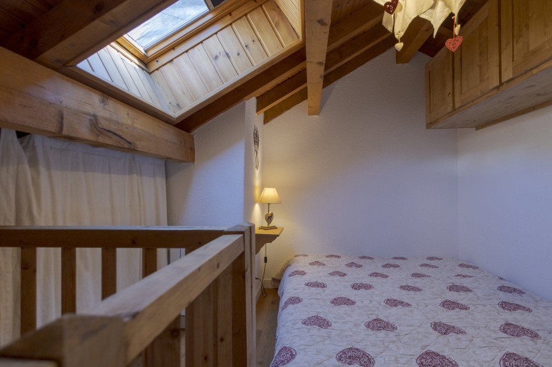 MEZZANINE - STUDIO BON ACCUEIL 41 - VALLOIRE CENTRE MEZZANINE - STUDIO BON ACCUEIL 41 - VALLOIRE CENTRE