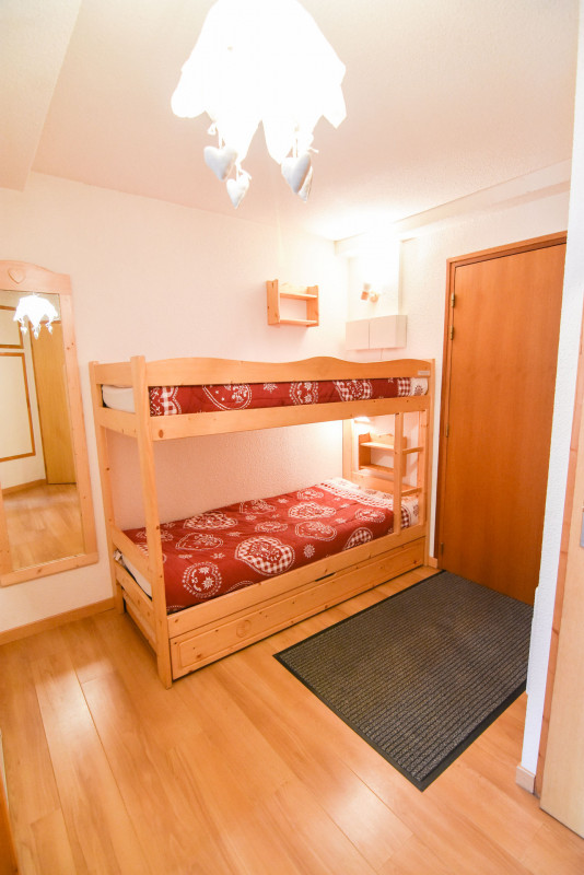 COIN CABINE - APPARTEMENT BON ACCUEIL 12 - VALLOIRE CENTRE COIN CABINE - APPARTEMENT BON ACCUEIL 12 - VALLOIRE CENTRE